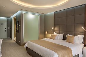 Las Americas Golden Tower Panama