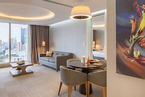 Las Americas Golden Tower Panama