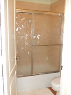 Honey Farm Bed & Breakfast