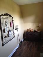 Honey Farm Bed & Breakfast