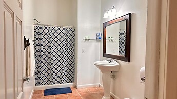 Las Palmas Beach Hotel