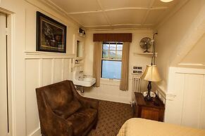 Many Glacier Hotel - Inside the Park