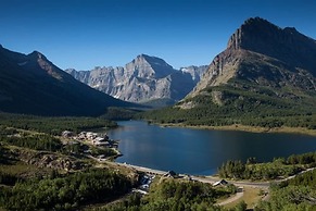 Many Glacier Hotel - Inside the Park
