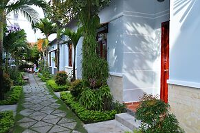 Dong Xuan Hong Hotel