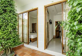 Dong Xuan Hong Hotel