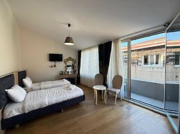 Hotel Next2