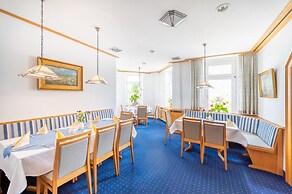Hotel Binzer Hof