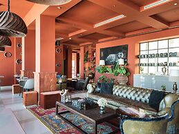 SeePort Hotel