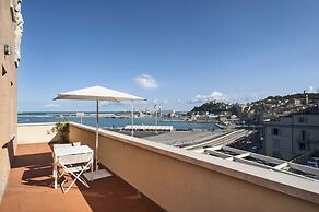 SeePort Hotel