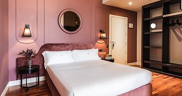 SeePort Hotel