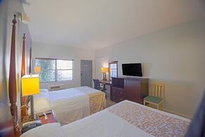 Sunrise Inn by OYO Titusville FL