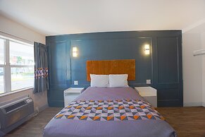 Sunrise Inn by OYO Titusville FL