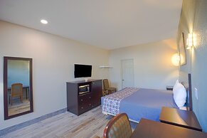 Sunrise Inn by OYO Titusville FL