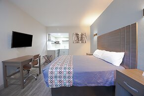 Sunrise Inn by OYO Titusville FL