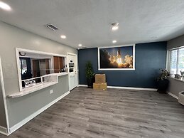 Sunrise Inn by OYO Titusville FL