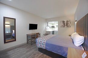 Sunrise Inn by OYO Titusville FL