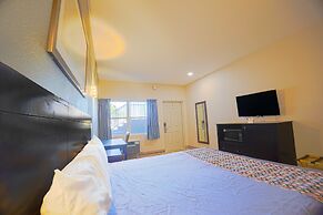 Sunrise Inn by OYO Titusville FL