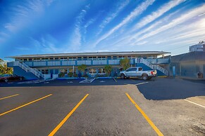 Sunrise Inn by OYO Titusville FL