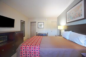 Sunrise Inn by OYO Titusville FL