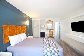 Sunrise Inn by OYO Titusville FL