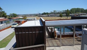 Parakai Springs Lodge