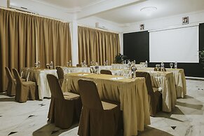 Comforta Hotel Tanjung Pinang