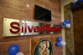 Silver Cloud Hotel & Banquets Ahmedabad
