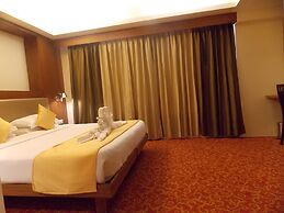 Silver Cloud Hotel & Banquets Ahmedabad