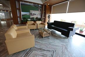 Silver Cloud Hotel & Banquets Ahmedabad