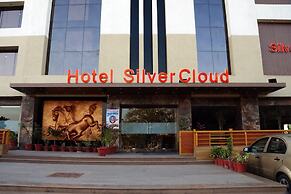 Silver Cloud Hotel & Banquets Ahmedabad