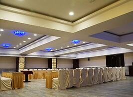 Silver Cloud Hotel & Banquets Ahmedabad