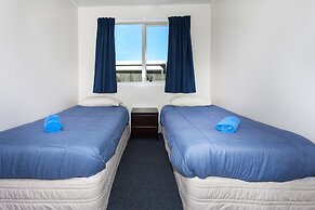 Harbourside Holiday Park