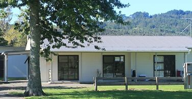 Harbourside Holiday Park