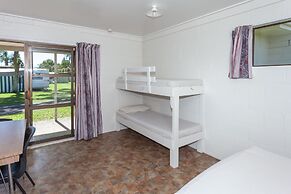 Harbourside Holiday Park