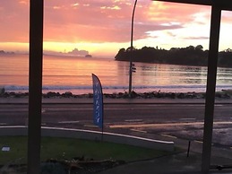 Waterfront Apartments Whitianga