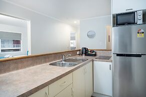 Waterfront Apartments Whitianga
