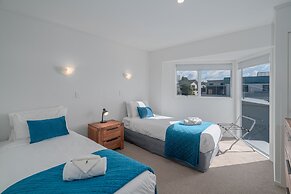 Waterfront Apartments Whitianga