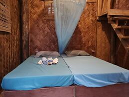 Tapik Beach Park Guest House