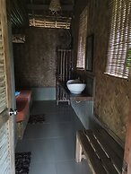 Tapik Beach Park Guest House