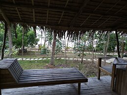 Tapik Beach Park Guest House