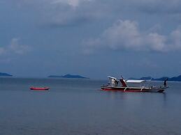 Tapik Beach Park Guest House