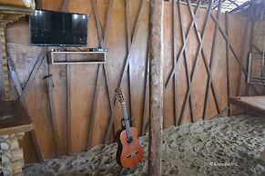 Tapik Beach Park Guest House