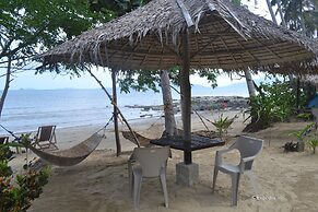 Tapik Beach Park Guest House