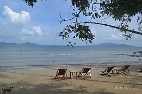 Tapik Beach Park Guest House