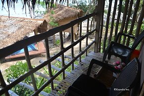 Tapik Beach Park Guest House