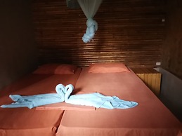 Tapik Beach Park Guest House