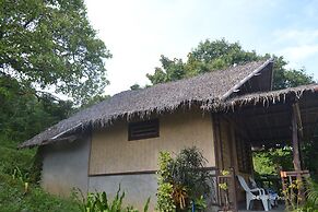 Tapik Beach Park Guest House