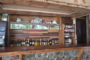 Tapik Beach Park Guest House