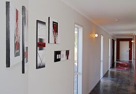 Tongariro Suites at The Rocks