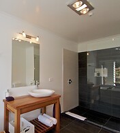 Tongariro Suites at The Rocks